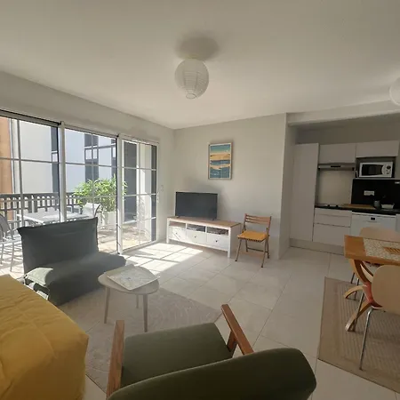 Apartmán A Avec Terrasse, Proche Et Parking - Fr-1-474-268