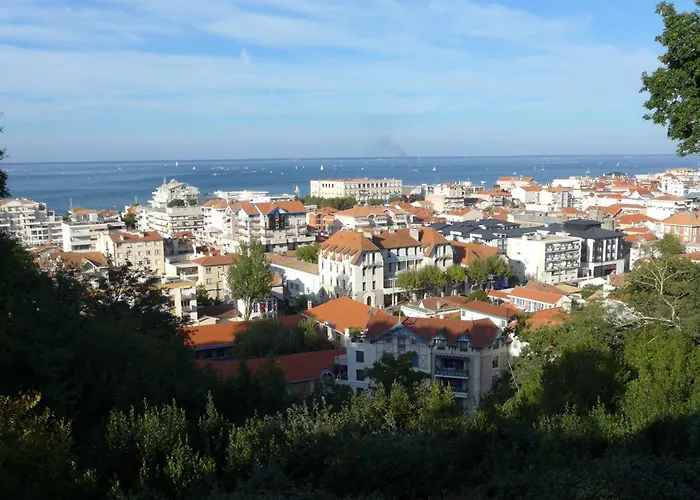 A Avec Terrasse, Proche Et Parking - Fr-1-474-268 Lägenhet Arcachon