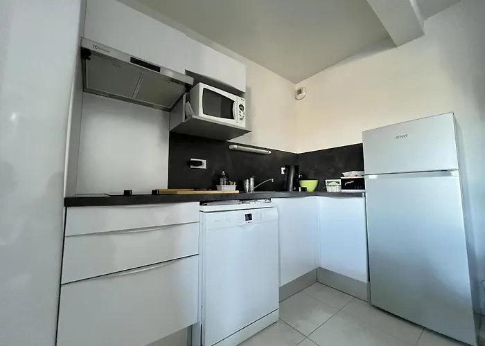 A Avec Terrasse, Proche Et Parking - Fr-1-474-268 Lägenhet Arcachon